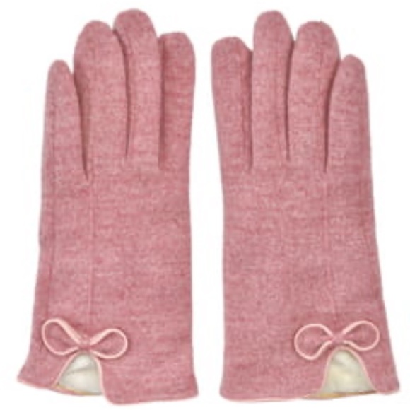 Accessories - Pink Cashmere Touchscreen Friendly Gloves